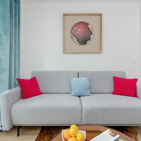 Stylish In Balcony & Wifi By Rent Like