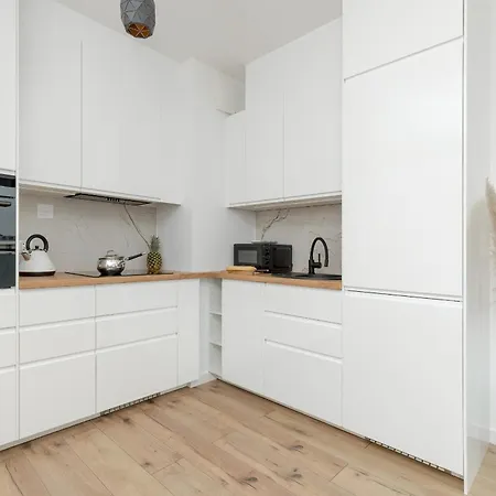 Stylish In Balcony & Wifi By Rent Like Appartement *