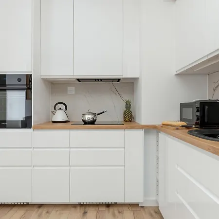 Stylish In Balcony & Wifi By Rent Like Appartement *